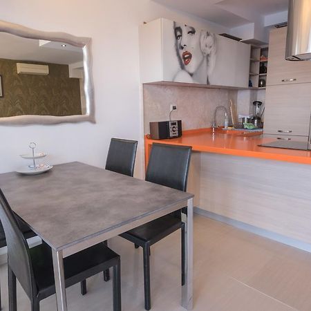 Private Penthouse Djurasevic Lägenhet Sveti Stefan Exteriör bild